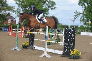 Lola Thulborn is crowned the Winter JA Classic champion for a double birthday celebration at the Winter Pony Finals